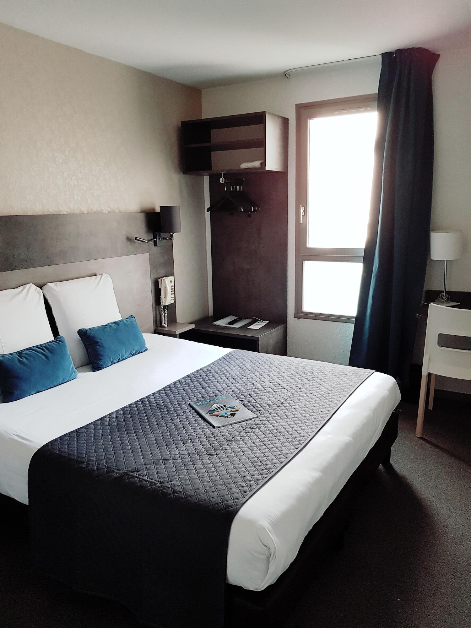 Hotel The Originals City, Novella, Centre Gare
