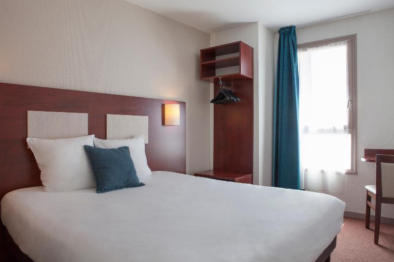 The Originals City, Novella, Centre Gare Hotel